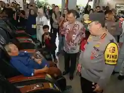 Kapolri Menganjurkan Pemudik yang Kelelahanuntuk Menggunakan Kereta Api